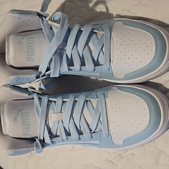 Puma - Picture 2 of 4